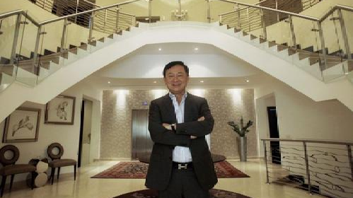 泰国前美女总理英拉：豪门华裔，被迫逃亡后，却成中国公司董事长