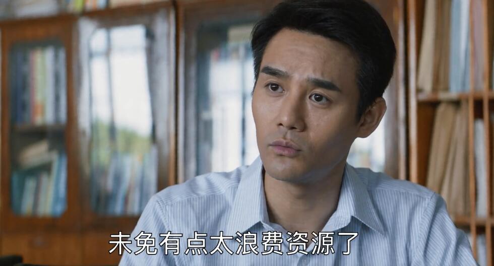 王凯霸气硬刚李光洁，《大江大河2》首播看劲足，两集刷完不过瘾