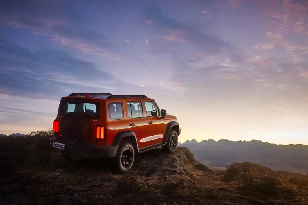 越野、品牌、颜值、配置等，20万元的坦克300都能够满足