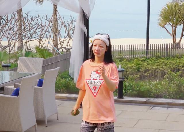 郑爽对柳岩相亲对象评头论足，还疯狂摇头，真性情还是情商低？