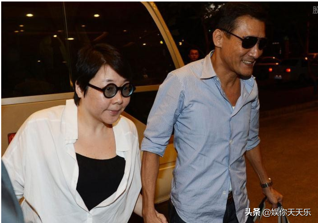 盘点娱乐圈帅哥和他们的“丑媳妇”