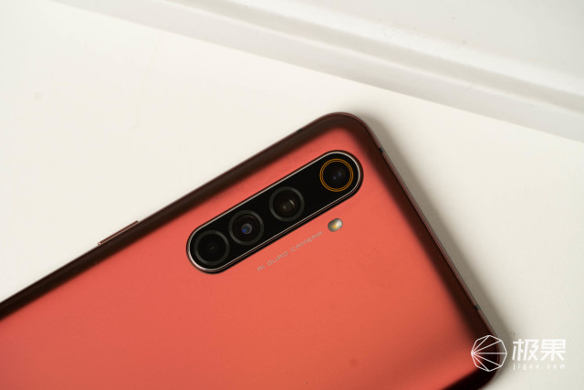 realme X50 Pro测评：骁龙865+65W闪充的年度真香旗舰