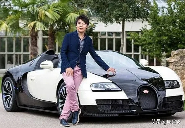 唯一用中国人名字命名的跑车,娶小12岁的妻子,