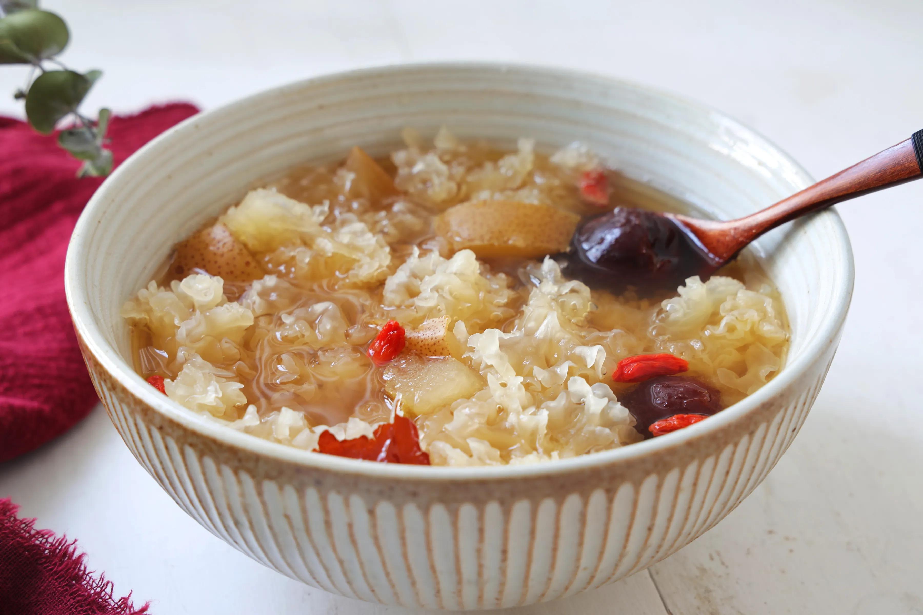 春季多給孩子喝這碗糖水，潤肺止咳，酸酸甜甜喝不膩，老少皆宜！