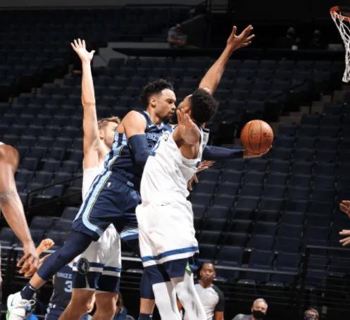 新秀的墳墓？新科狀元郎首秀表現不佳，球隊球權太過集中，分給他的實在太少了…（影）-黑特籃球-NBA新聞影音圖片分享社區