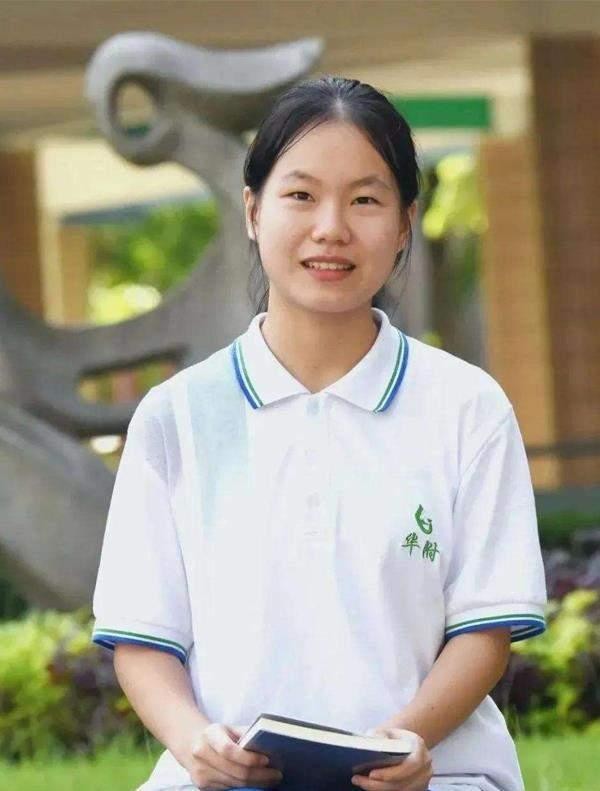 “懒得考清华北大！”口出狂言的16岁广东女孩，最后考多少分？