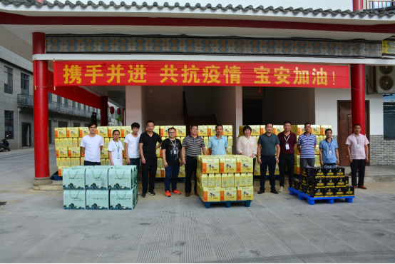 广西都安：遥知手足难 千里送温暖