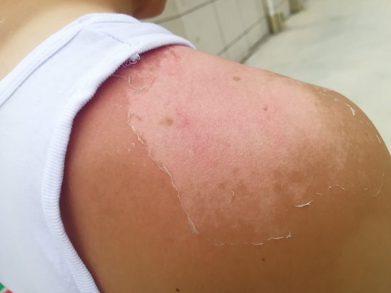 泪目！平凉消防员抗洪抢险一线晒出“白背心”