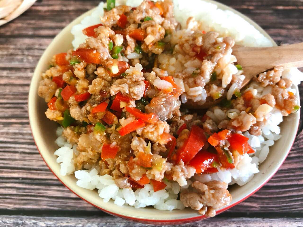 Enough of hot Sichuan food, let’s have some sweet and sour Yunnan food