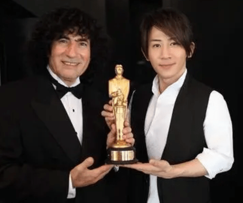 从“一夜爆红”到“跌落神坛”，刘谦经历了什