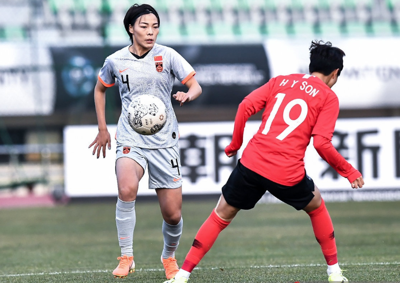 恭喜！中国女足实力碾压韩国队：1教练球员入围，贾秀全高枕无忧