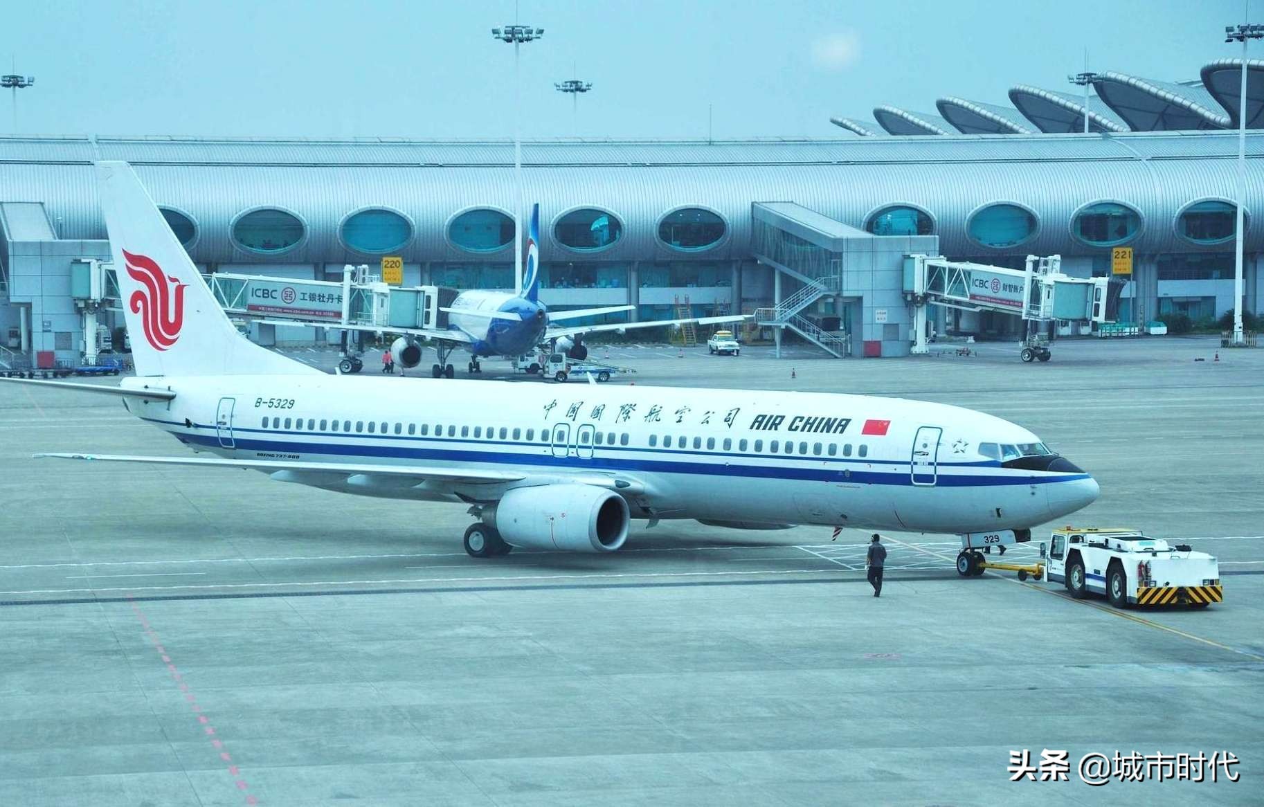 2020年中国十大机场：重庆第四，西安咸阳领先上