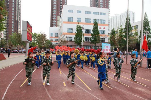 临沂沂州实验学校怎么样?2021年体育节(图10)