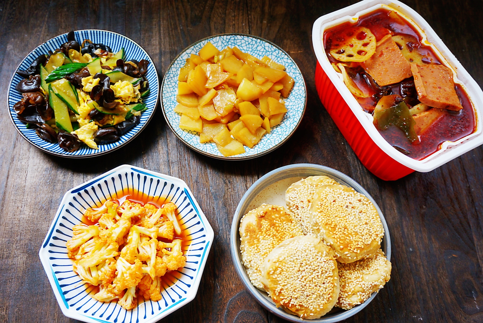 A family of three dinners, 7 days not heavy, with meat and vegetables, rich nutrition, family favorites
