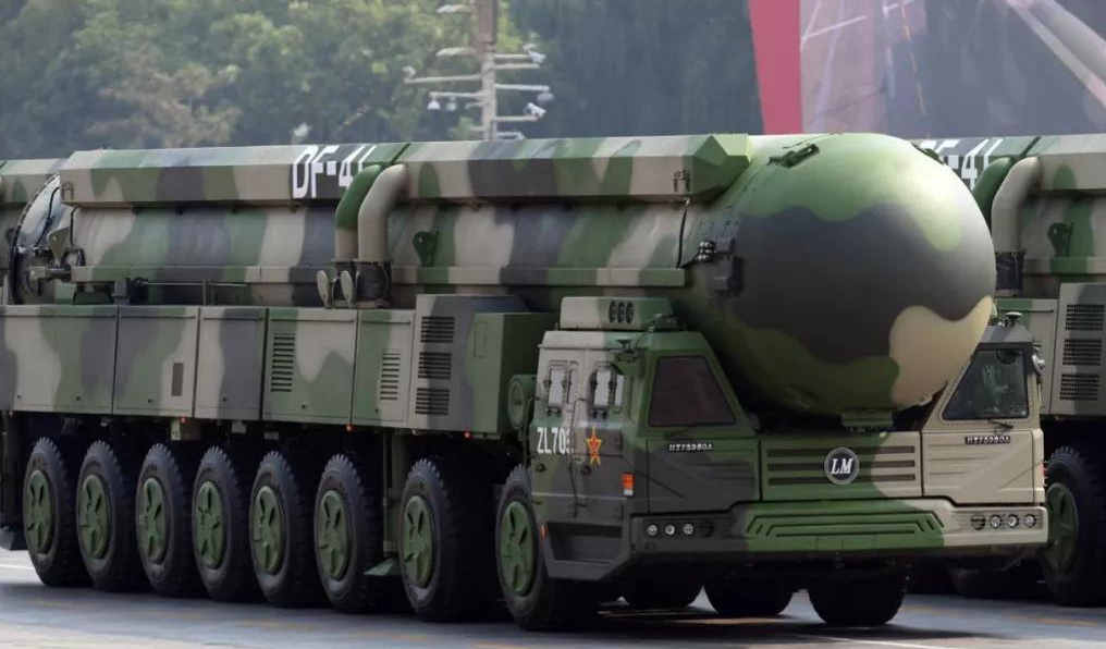 除东风41外，英国海归为中国研制一款镇国重器，为震慑美军立功
