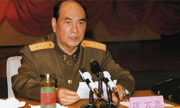 1993年有几位将军晋升上将，他们担任什么职务，谁最年轻？