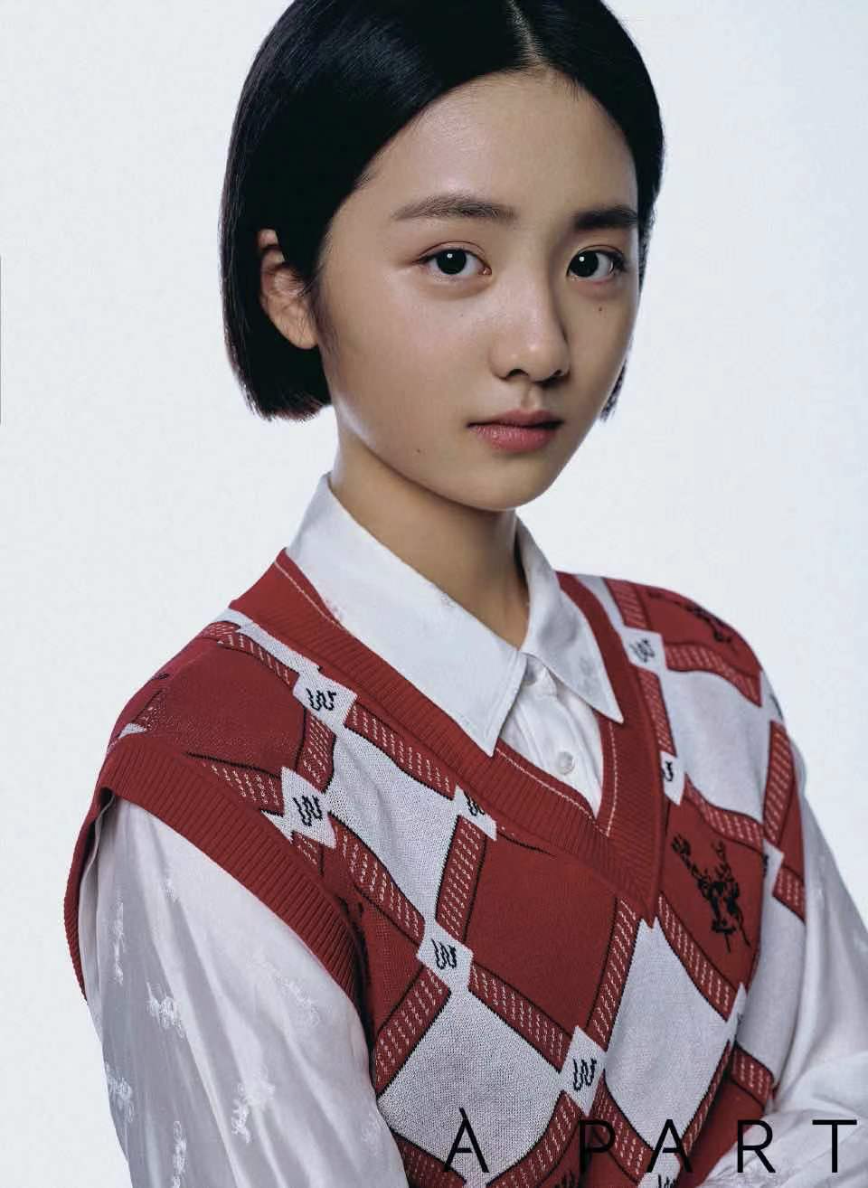 天天兄妹拍大片，6岁妹妹气场强大，兄妹俩疑学多多将进娱乐圈