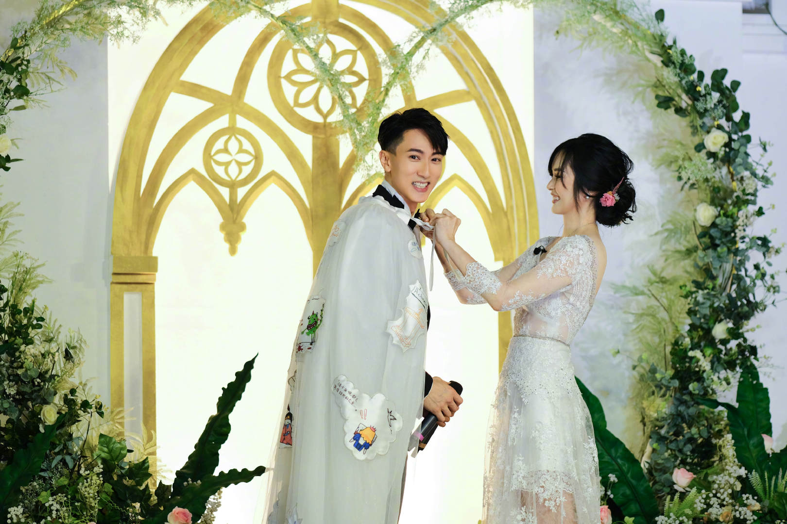 吴尊林丽吟在综艺节目里完婚，飞轮海无一人到