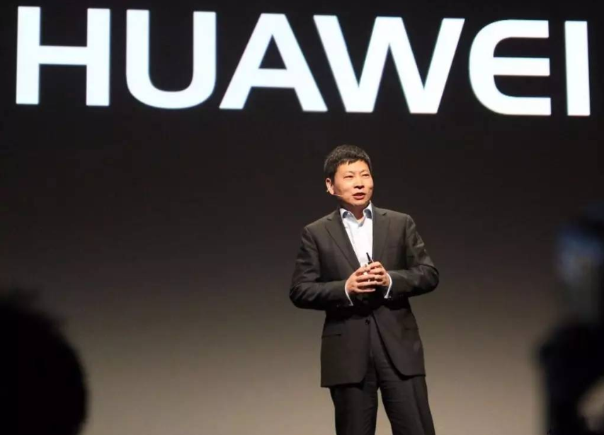 另辟蹊径！华为人事大调整，余承东再添要职，