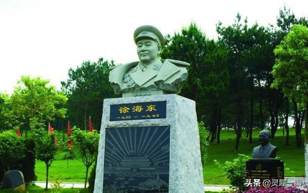 开国大将徐海东，一家66口惨死，再也没回过家乡，是得罪了谁？