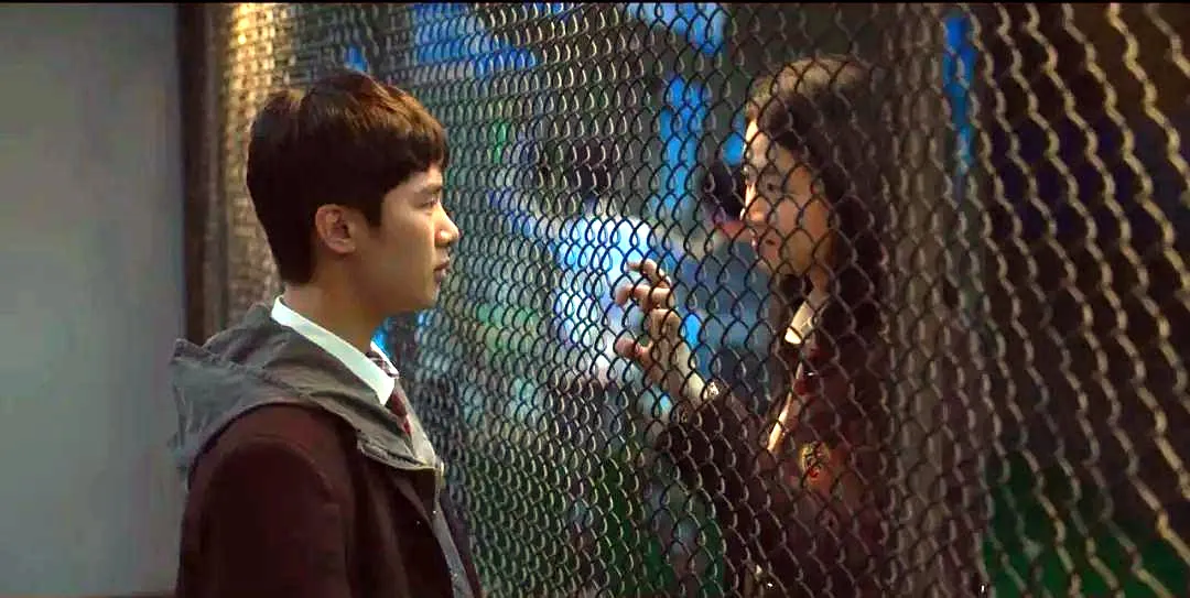 糜烂和犯罪，才是真正的“人间课堂”