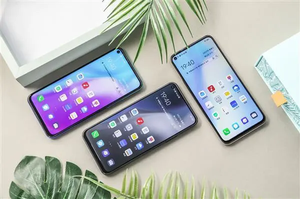 vivo Y70s 颜值兼实力，双模5G新升级