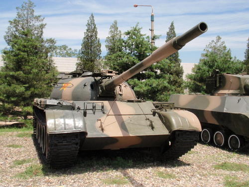 退役坦克炼钢！数量超过10000台，你怎么看？