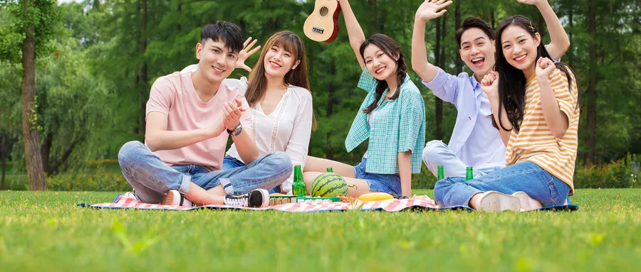 重庆恒大酒店森林艺术节，邀您“艺”起来