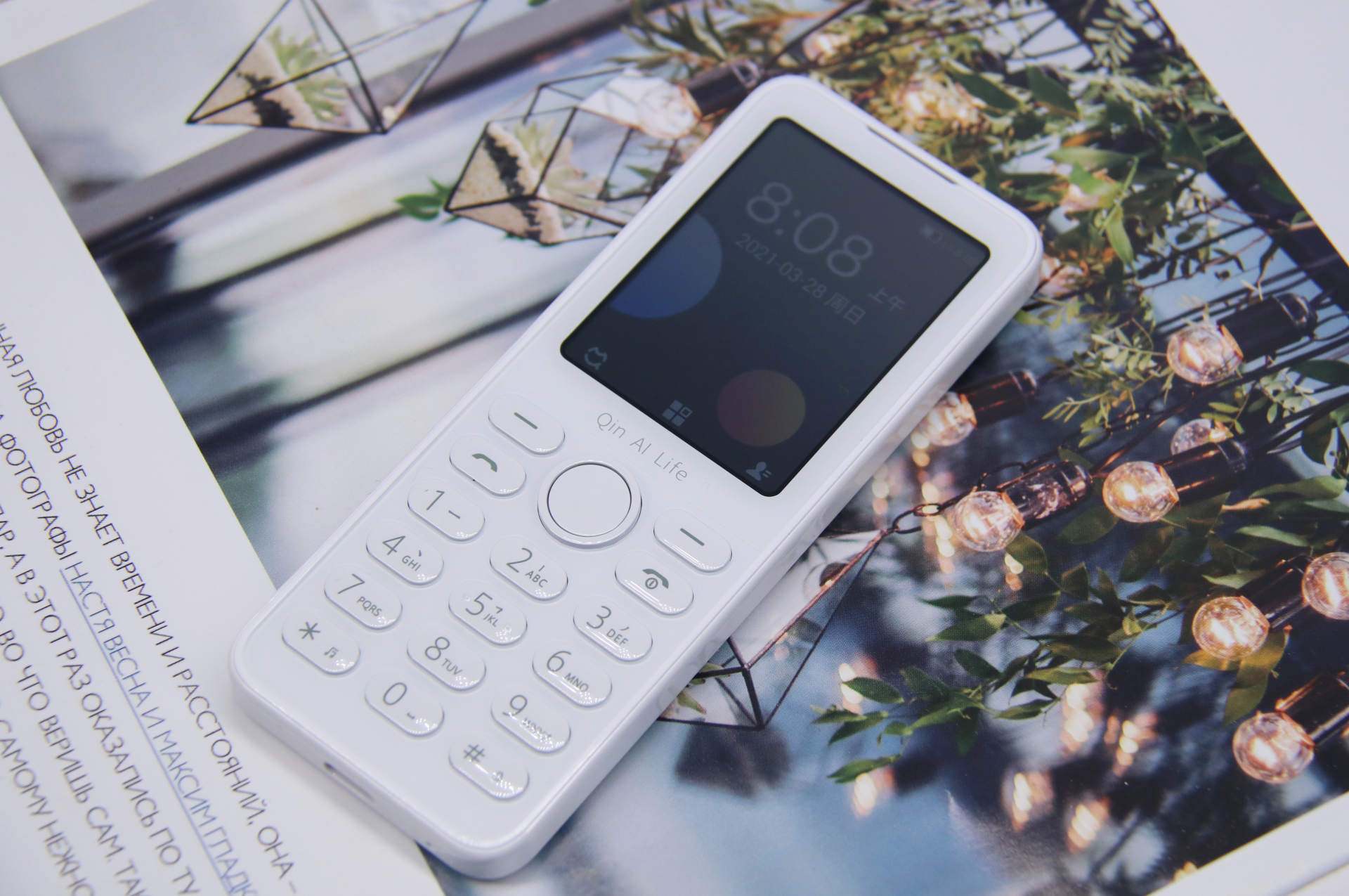 简单纯粹、小而精致，多亲AI电话F21s,自带潮流属性