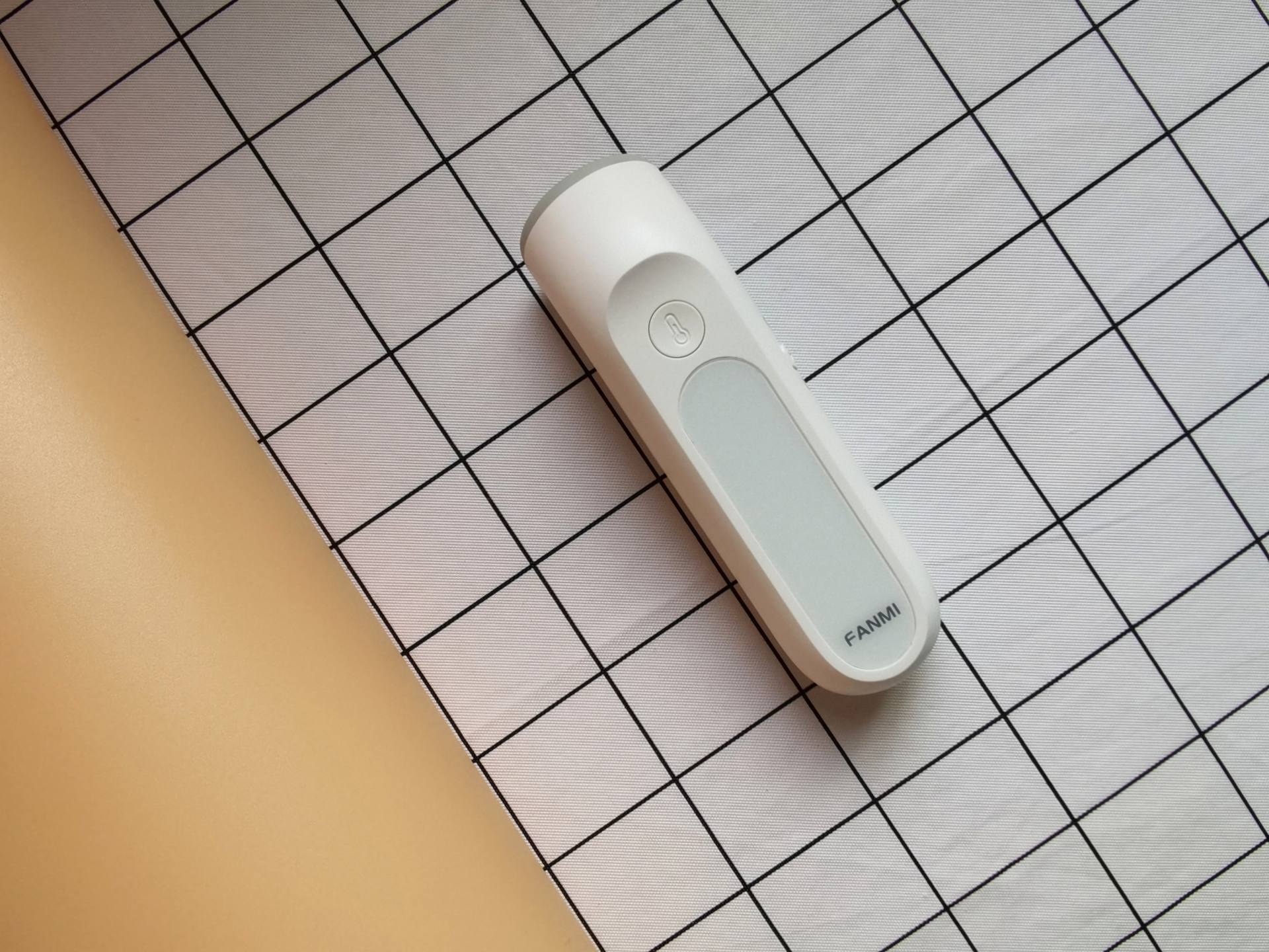 无接触测温新体验——凡米双用额温枪，一秒测温，物人两用