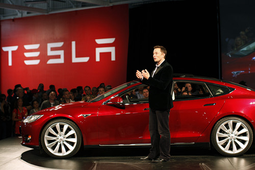 阿里与腾讯在内耗？被苹果、特斯拉、亚马逊等外企甩开一两条街？