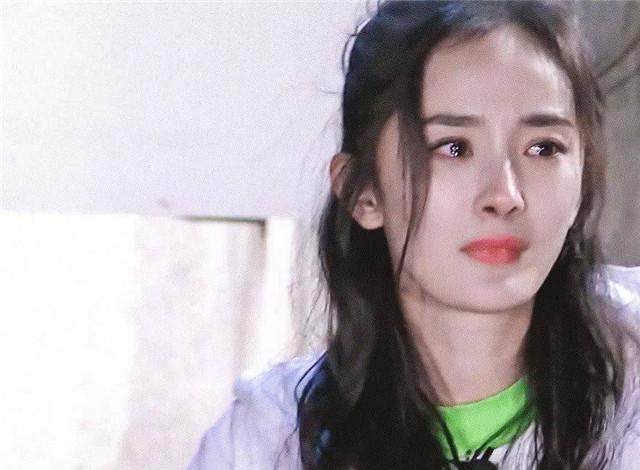她是华人女团之光，却被黑的比杨幂还惨！凭什么现在人气又飙升？