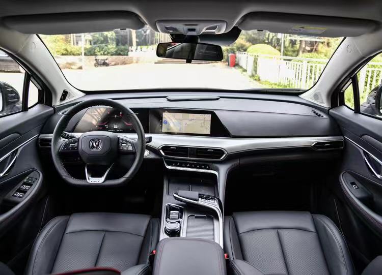 �й������й�����15������SUV������ֵ���Լ۱�ʵ������