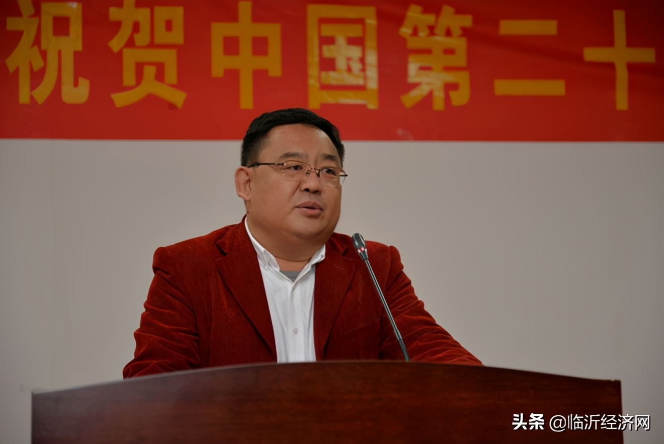 庆祝第21个中国记者节媒体座谈会在山东三阳集团召开