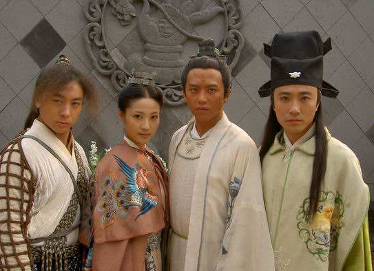 曾火遍全國的釋小龍，從童星“墮落”為跑龍?zhí)祝?jīng)歷了什么？