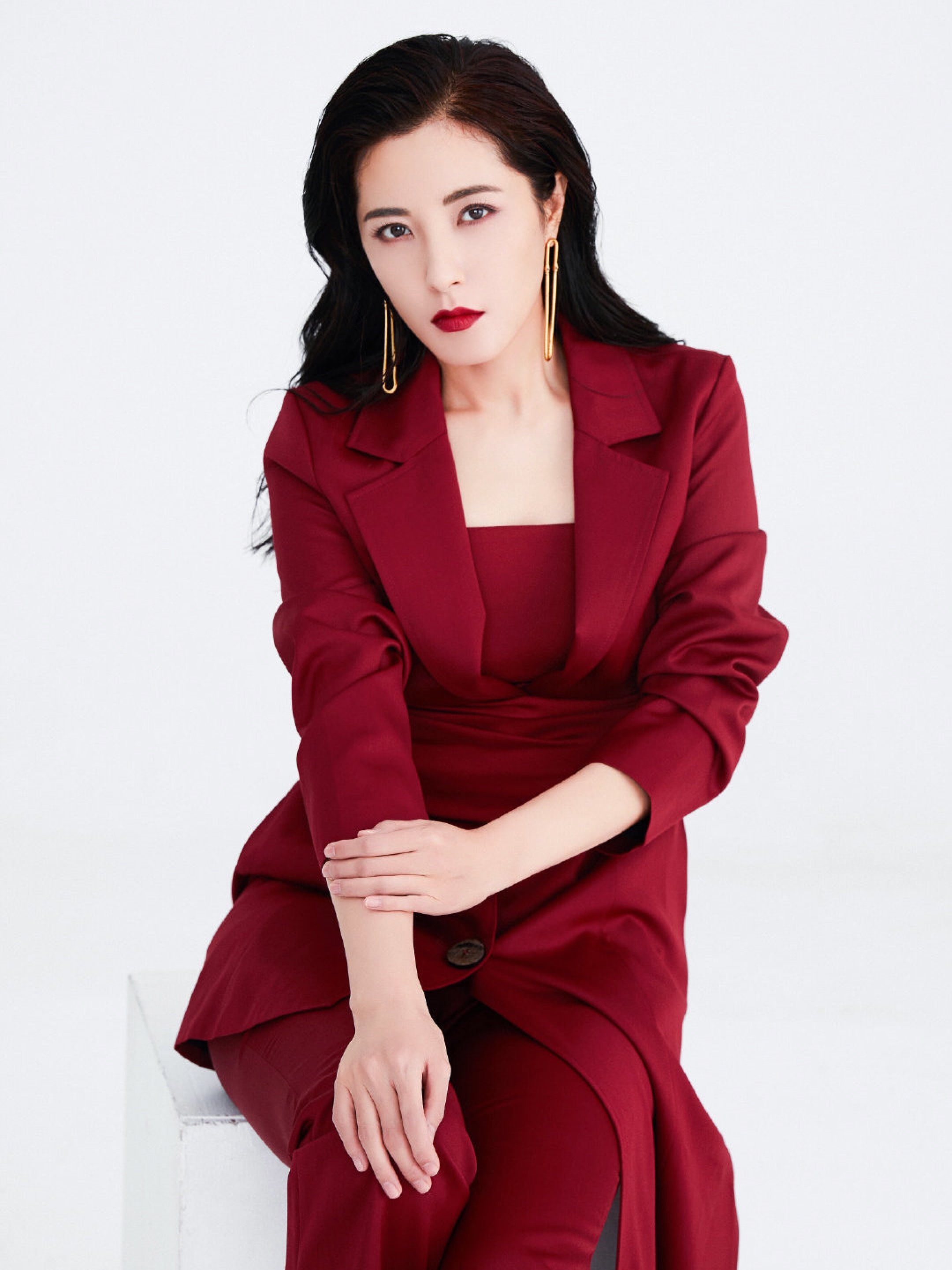 至今未婚的10位内地大龄女星，各有各的苦衷，最