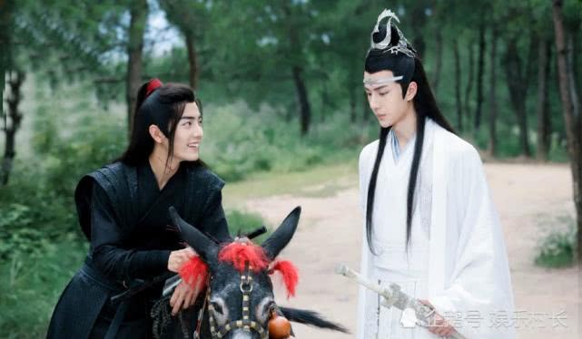 《陈情令》后期待《有翡》，王一博谈工作：拍戏和赛车都喜欢