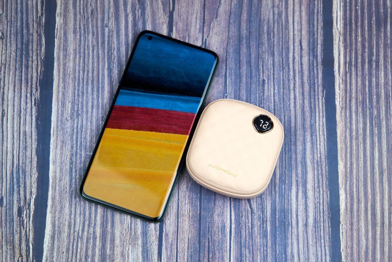 既是暖手宝又是充电宝，沃品WH-07这波操作很绝