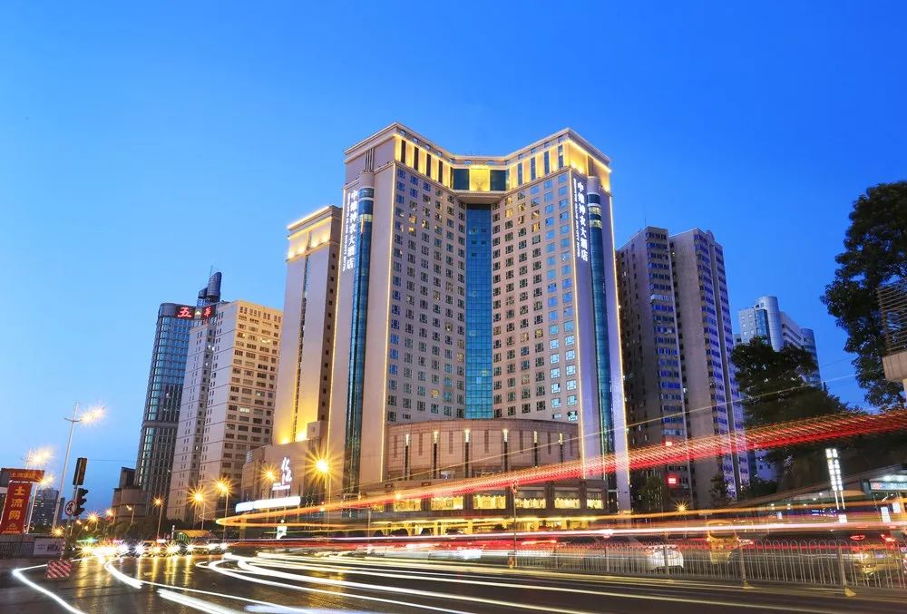 夏季有礼&middot;秋天有韵｜最美夜购示范系列投票火热进行中