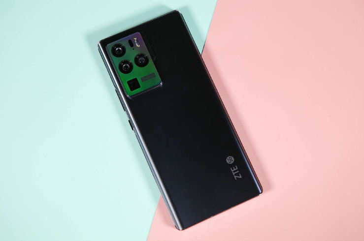 256GB+55W快充，高性价比手机价格下滑，香不香？