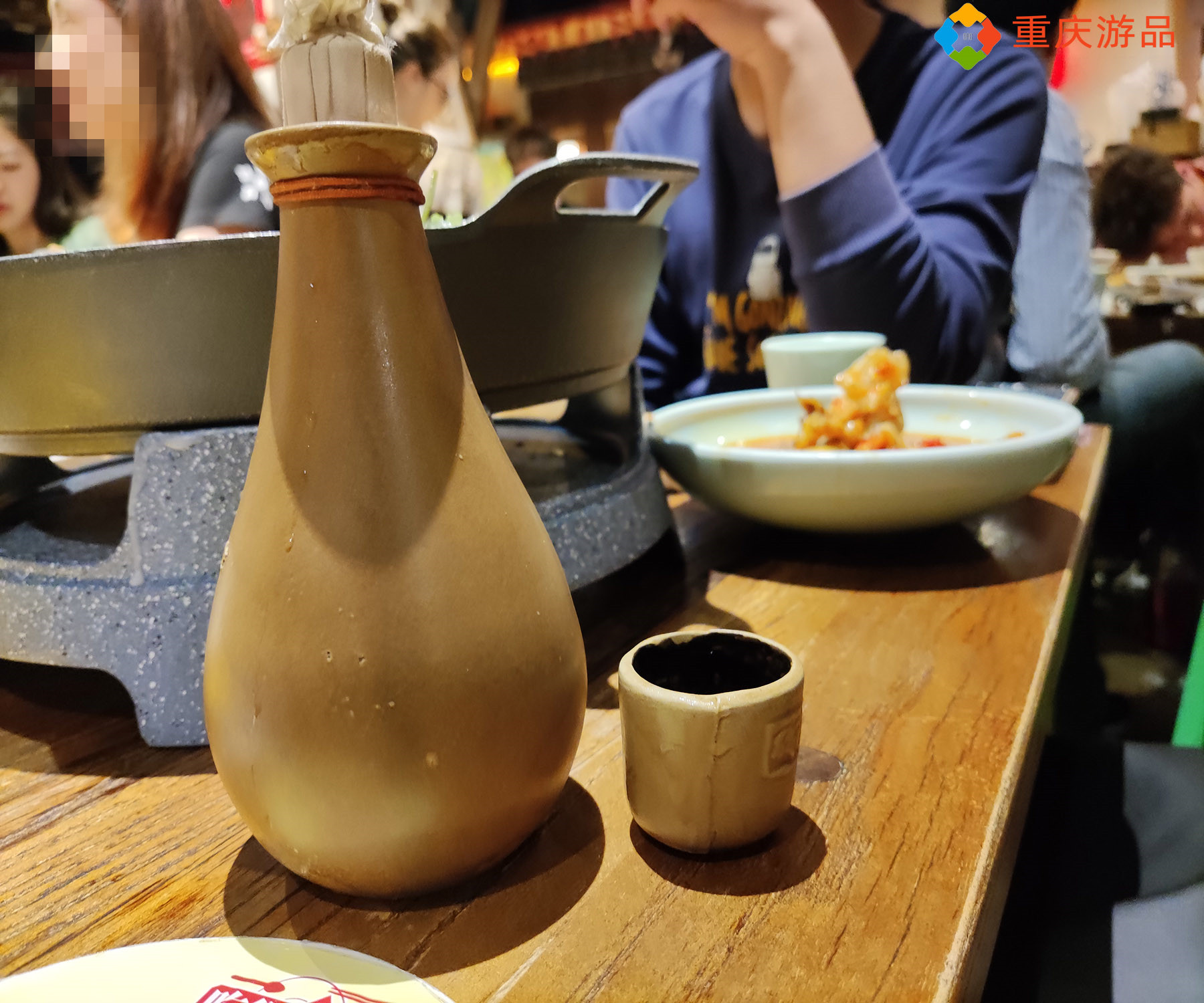 魅力渝中：起源于1986年的纯阳老酒馆，蒜泥白肉要点两份才过瘾
