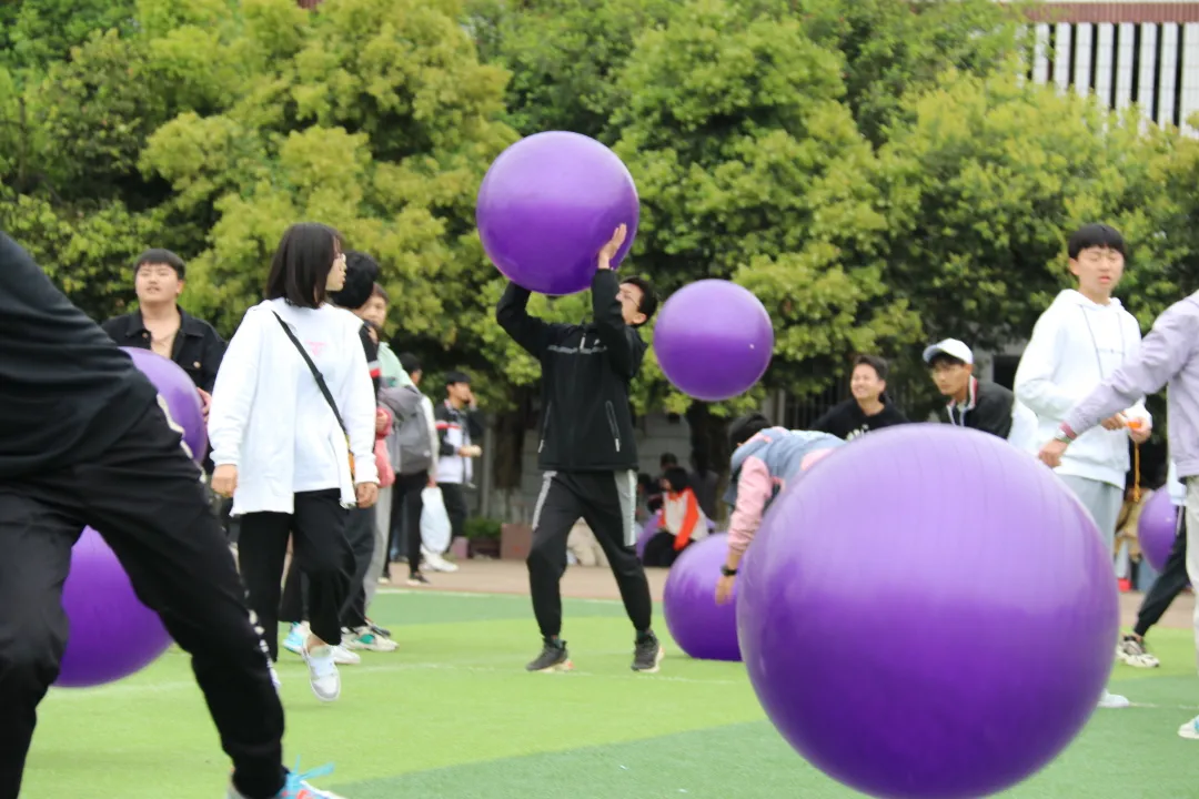 四川民生资讯 南充市李渡中学:匠心“筑”青春,释放同心协力的奋进光芒;趣味“心”运动,绽放拼搏进取的学子风采