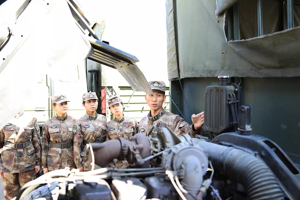 当兵最好当2年、12年，千万不要当8年，过来人告诉你原因