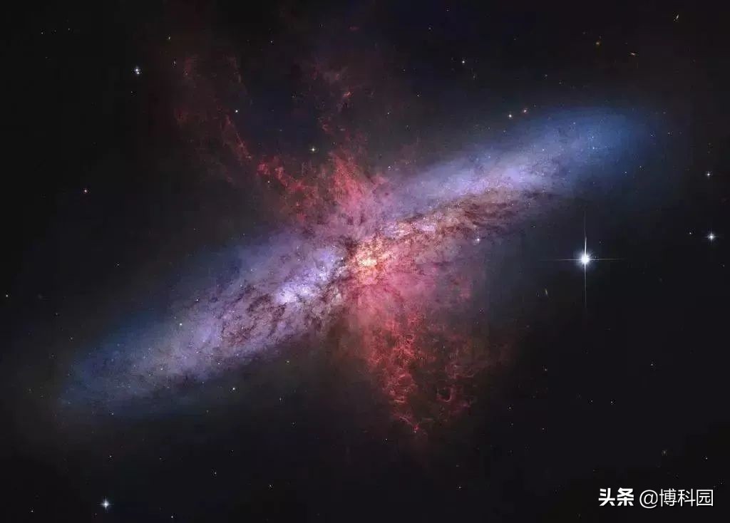 最新发现一个射电星系：大小超过30万光年，比银河系还大3倍