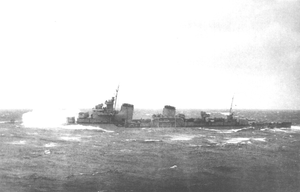 苏联天蓝旗舰，二战期间极速狂飙的驱逐舰：塔