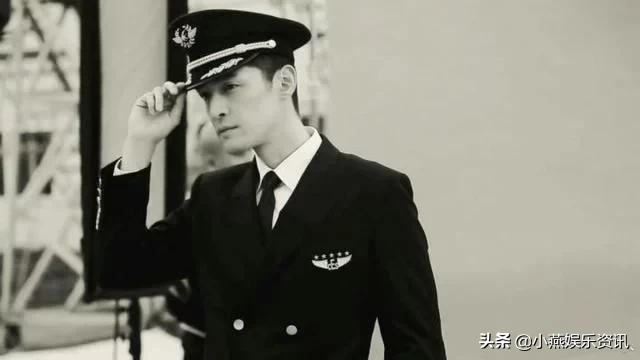 明星穿上制服:胡歌、罗云熙、王一博、肖战等