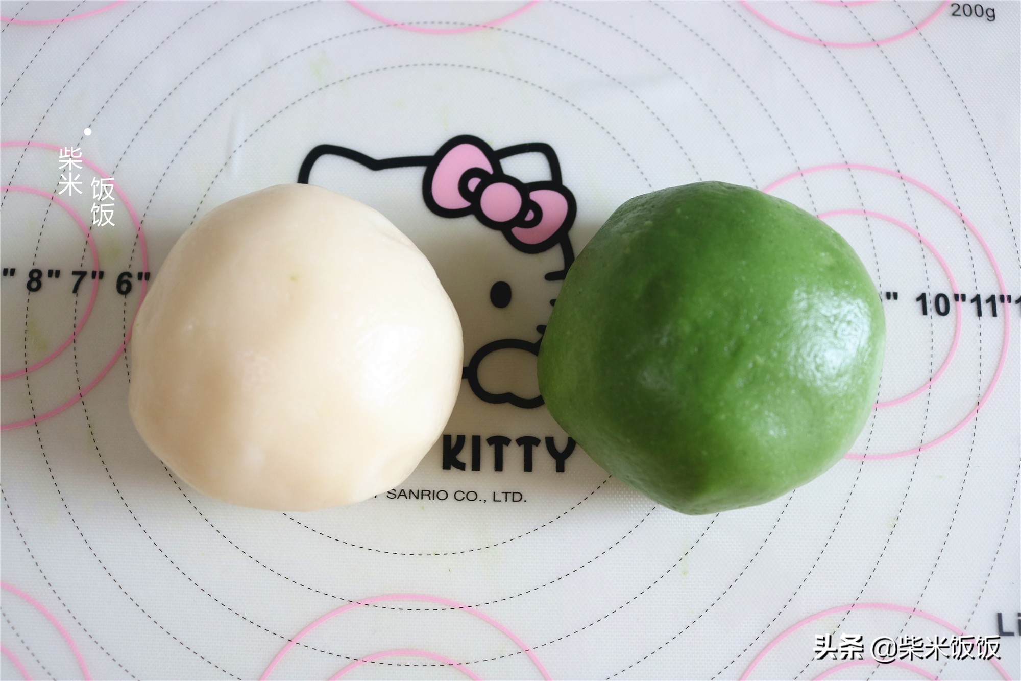 中秋节月饼，不用烤箱也能做，蒸一蒸，细腻滋润更好吃