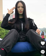 90后广东女生，靠短视频成功逆袭，坐拥1700万粉