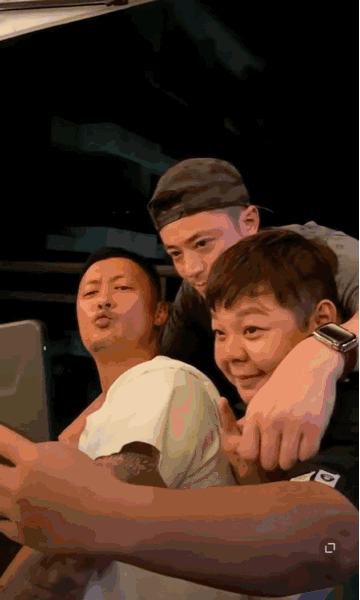 霍建华心如带女儿聚会，陈建州在现场拍余文乐意外曝光小海豚正面