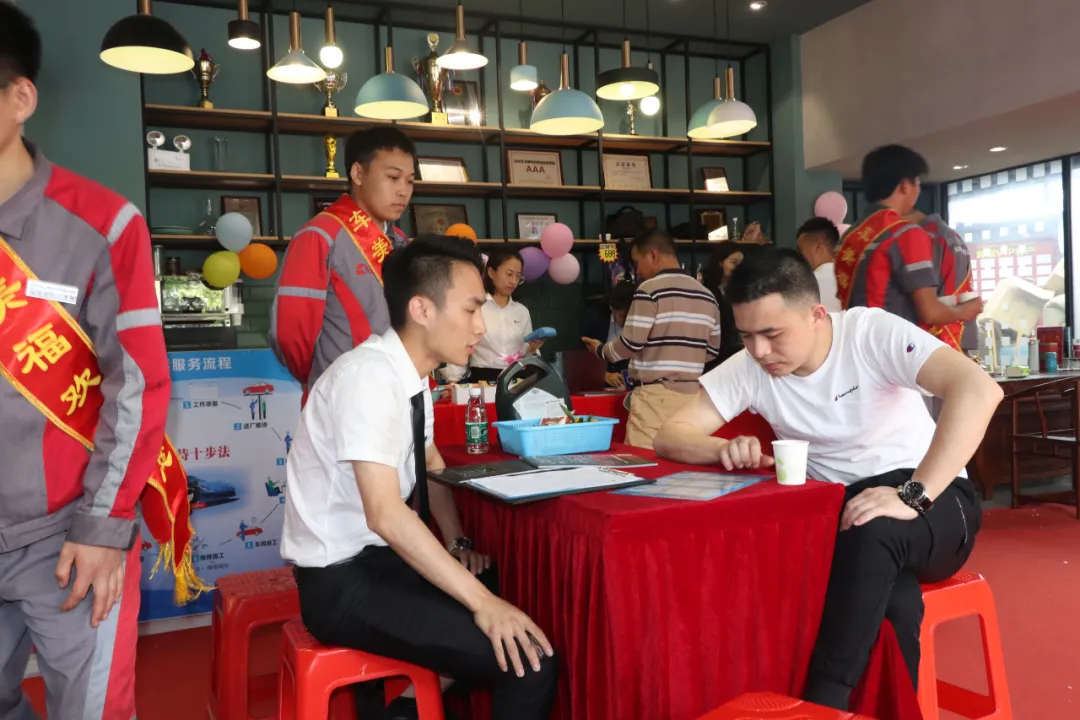 车美福后海店15周年店庆圆满落幕,感恩有您,一路伴行